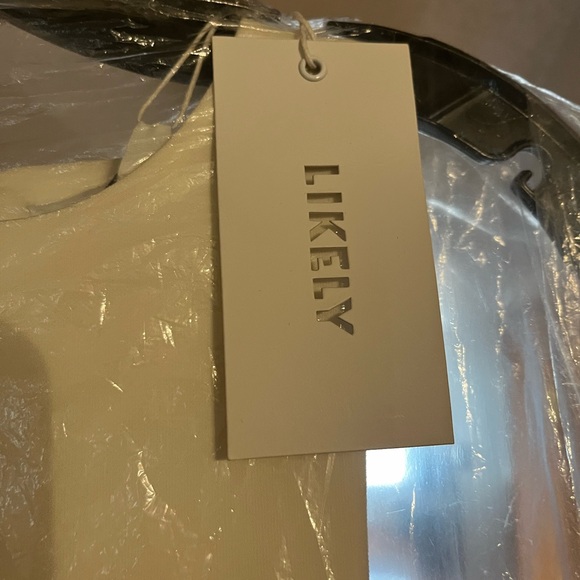 LIKELY Mermaid Gown NWT! SZ 2 - Picture 4 of 10